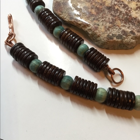 tribal style wood and copper necklace - Picture 7 of 7